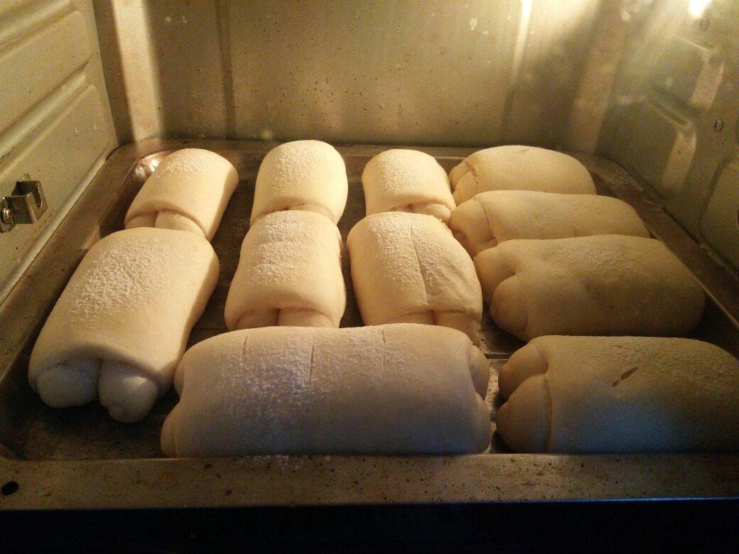 软到不知所措的牛奶卷