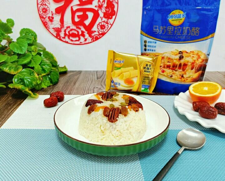 奶香爆浆八宝饭