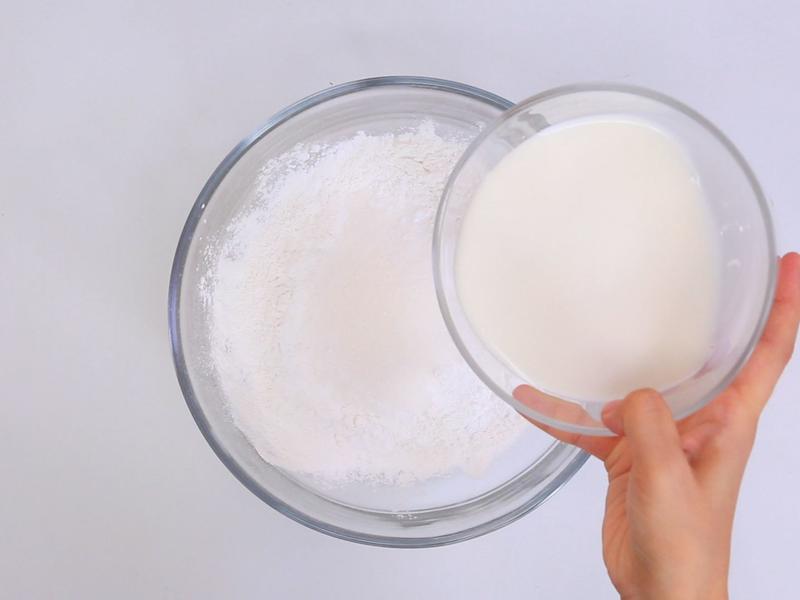 纯奶手撕吐司的做法 步骤1