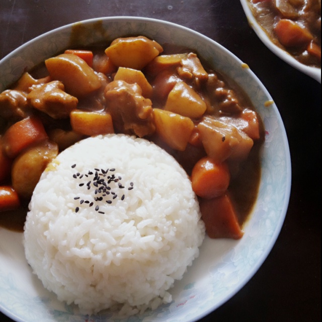 零失败日式咖喱鸡肉饭！！最正宗日本家庭做法！简单又好吃！