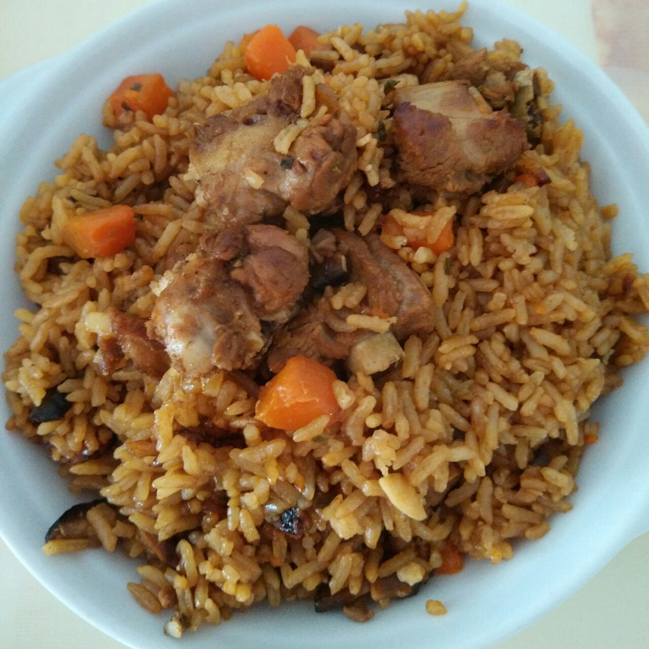 喷香排骨焖饭（爆好吃）
