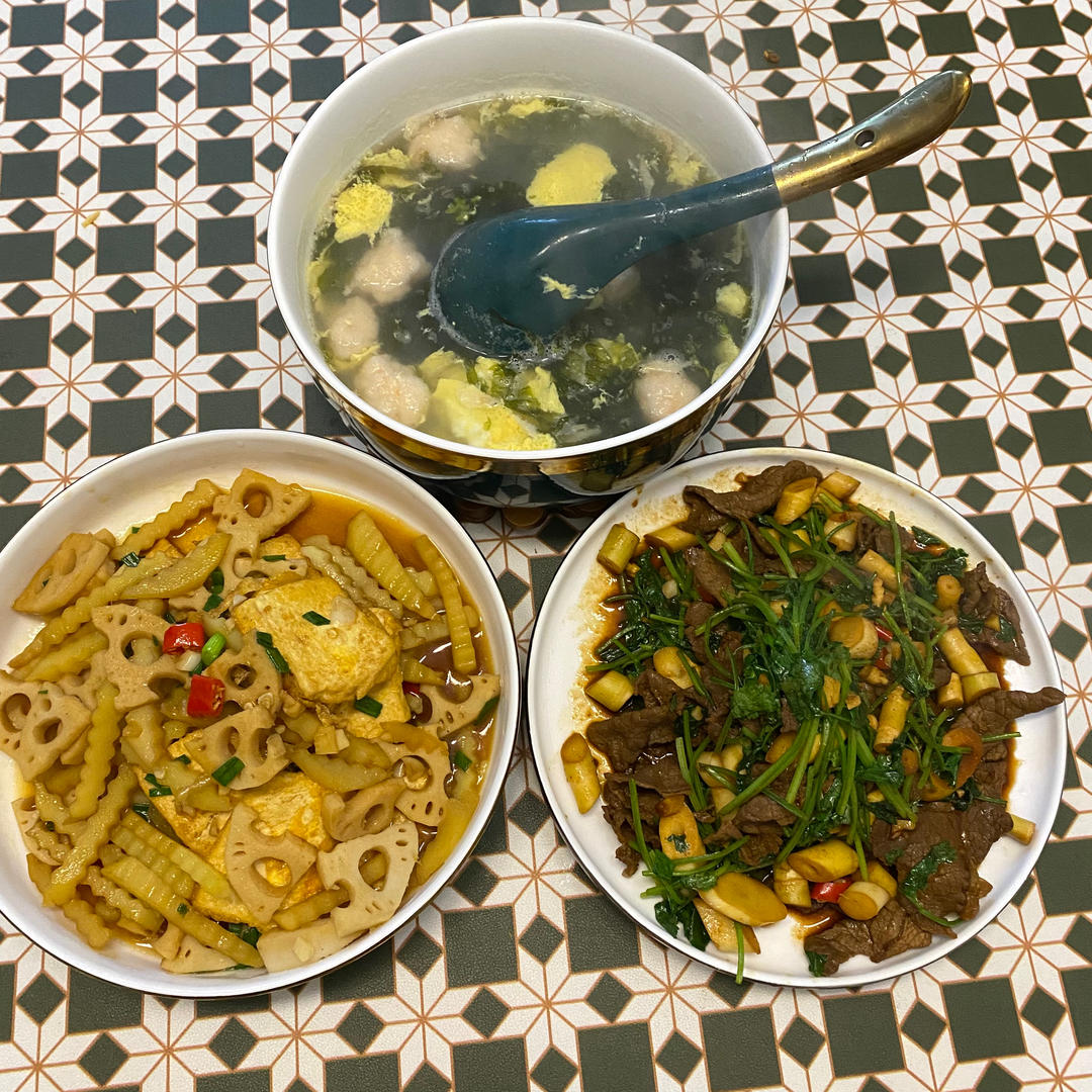 小炒黄牛肉