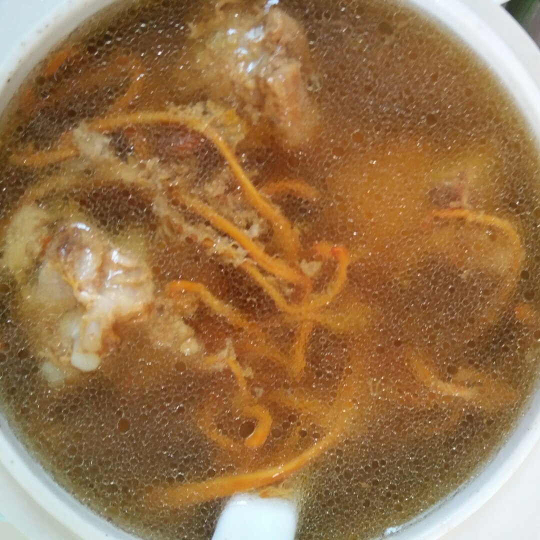 虫草花排骨汤