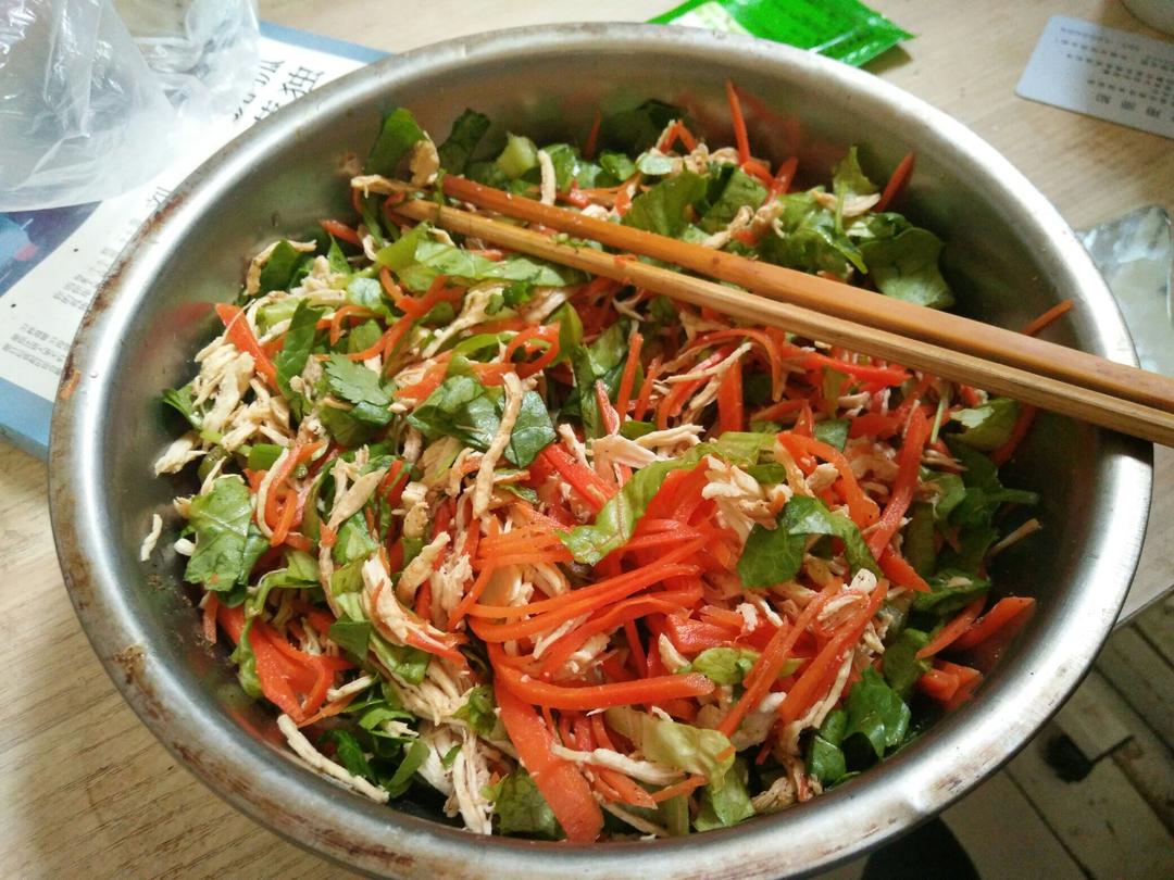 【健康三餐】鸡丝白菜沙拉