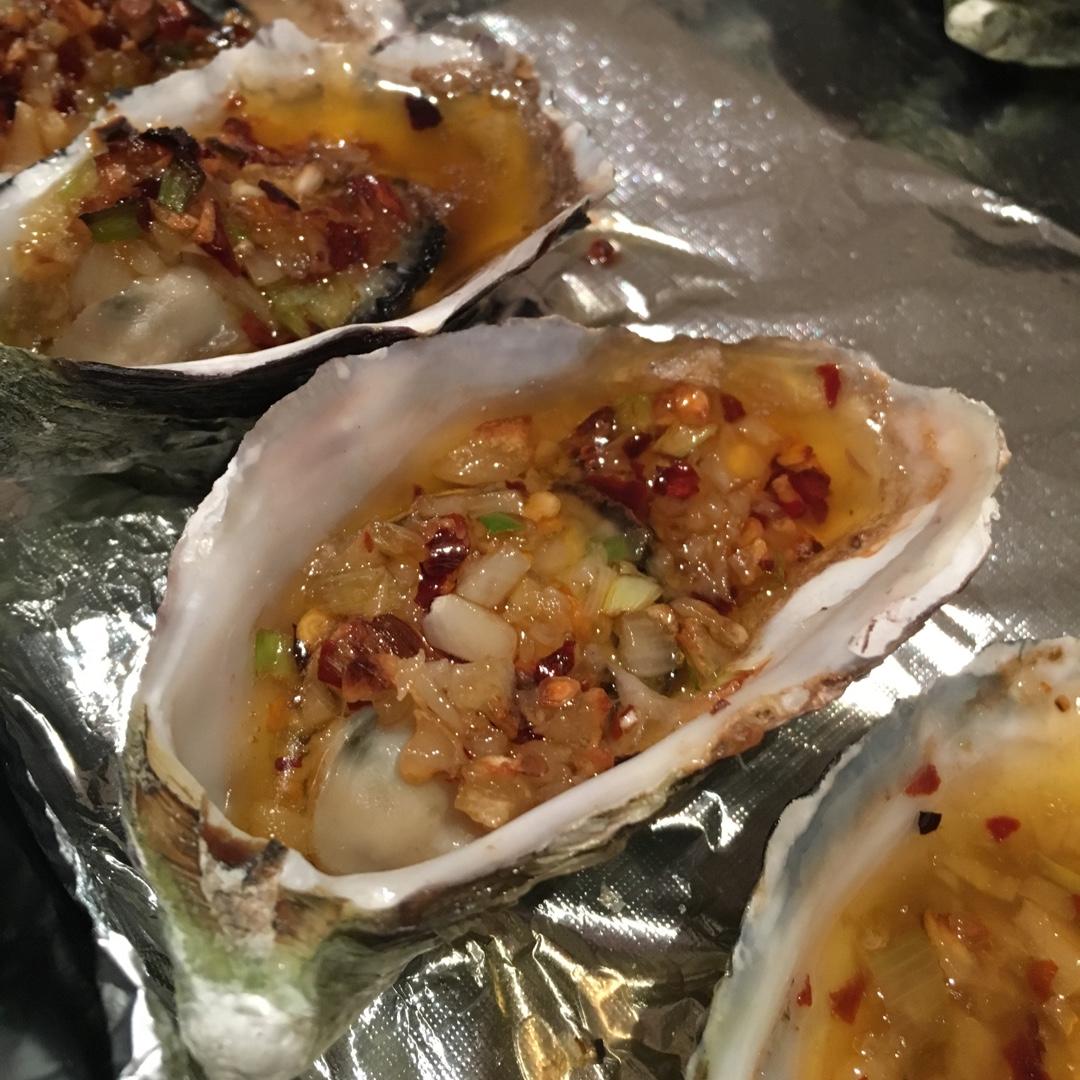 【曼食慢语】蒜蓉烤生蚝