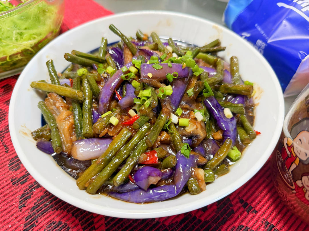 下饭好搭档—茄子炒豆角