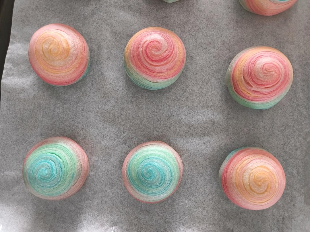 为爱种下一道彩虹：彩虹螺旋酥