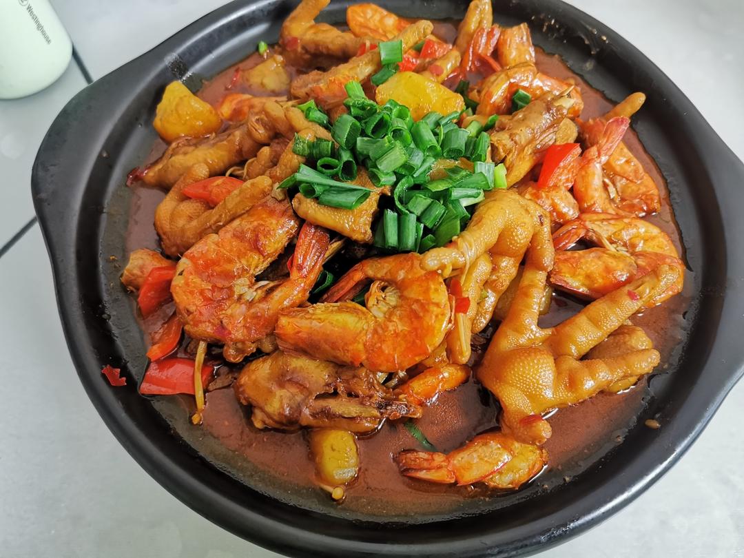 鸡爪虾煲