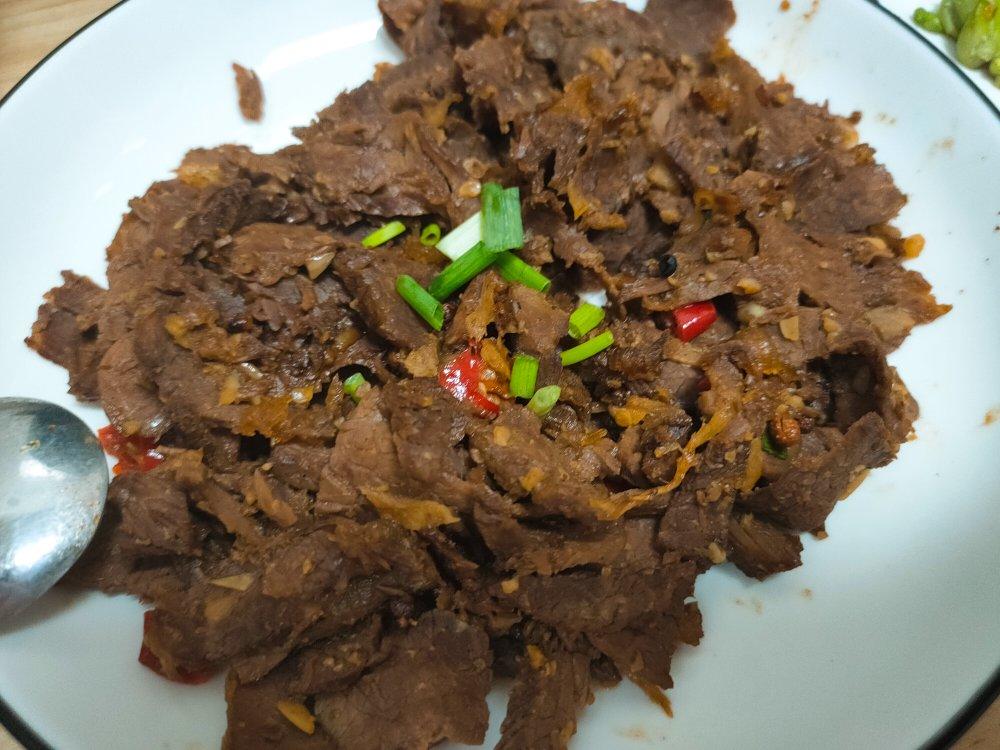 青红椒炒卤牛肉