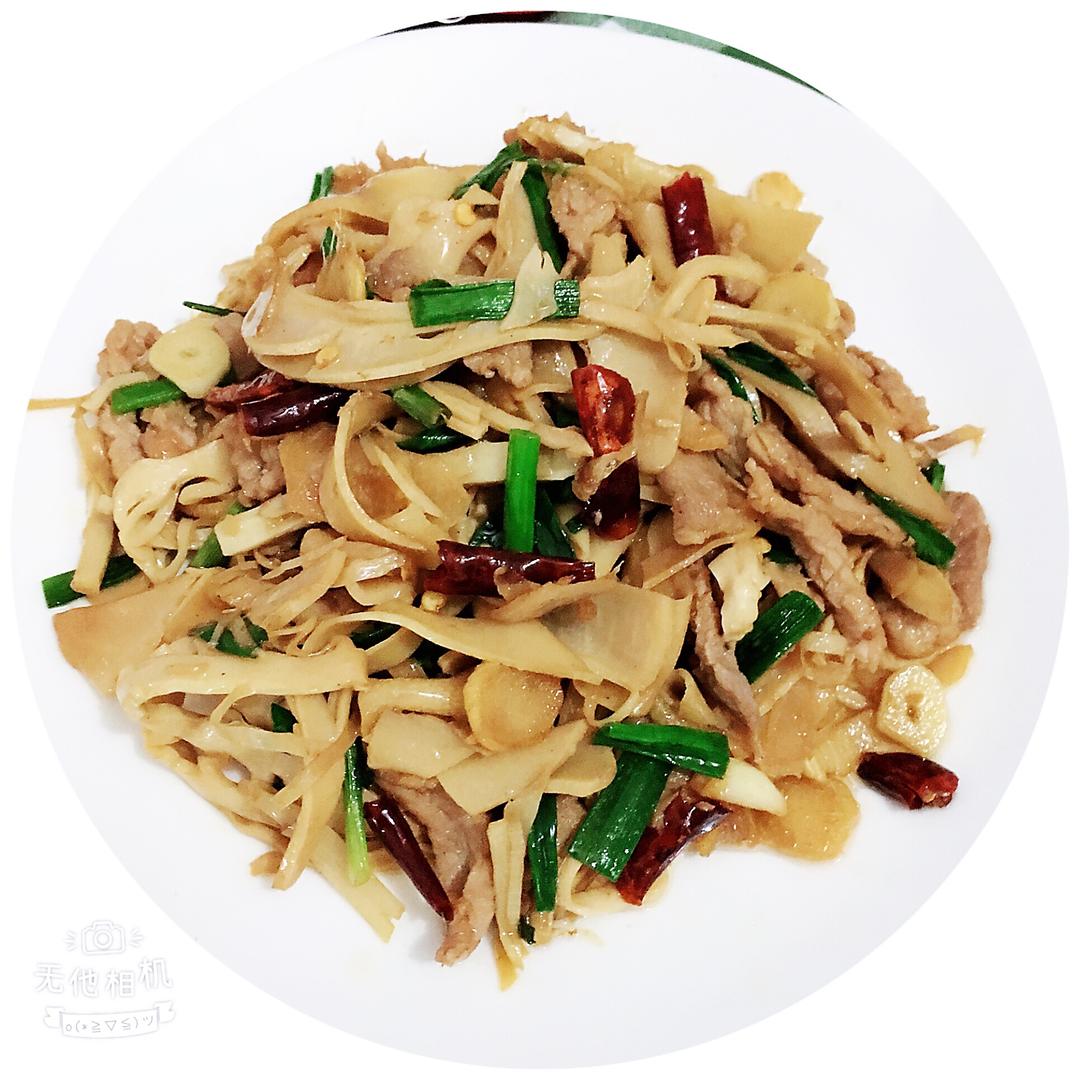 小笋炒肉片的做法