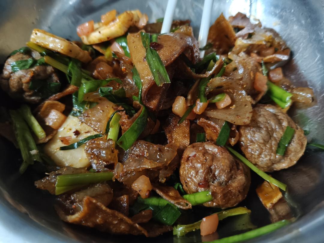 自制重庆烧烤：泡萝卜和剪碎是精华