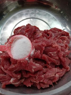 火辣辣夏日-江湖川菜-豆花牛肉的做法 步骤2