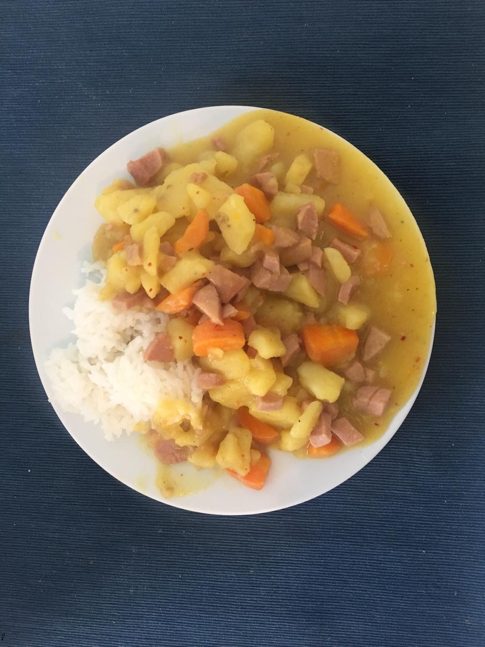 基础版土豆咖喱饭
