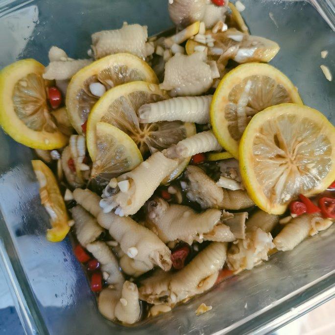 下饭菜网红酸辣鸡爪