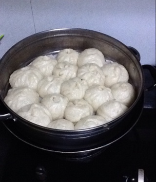 家庭手工肉馅大包子