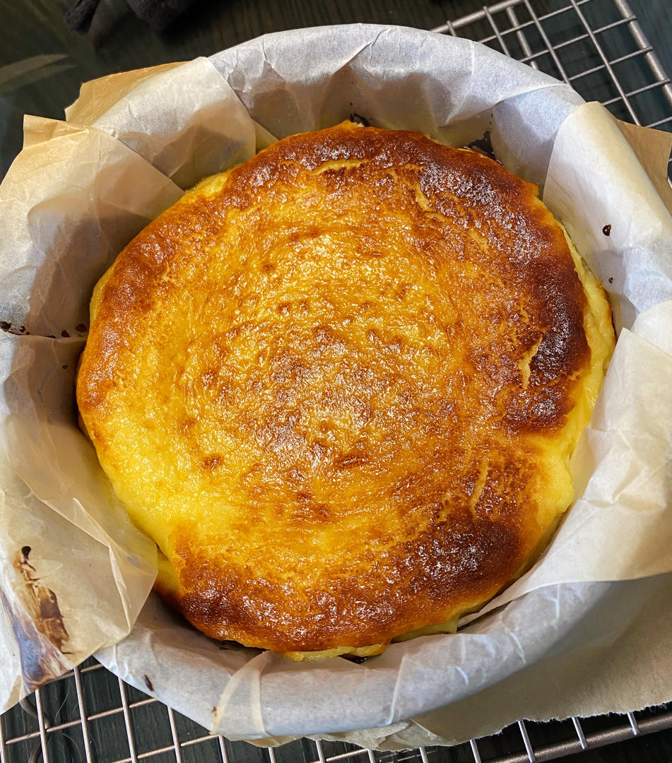 马斯卡彭版巴斯克蛋糕