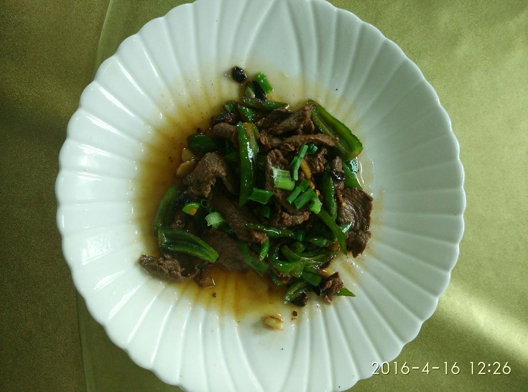 青椒炒牛肩的做法
