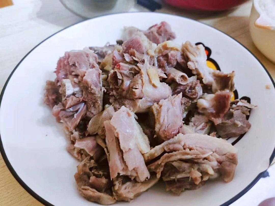 只需盐和时间，南京名菜盐水鸭腿零难度