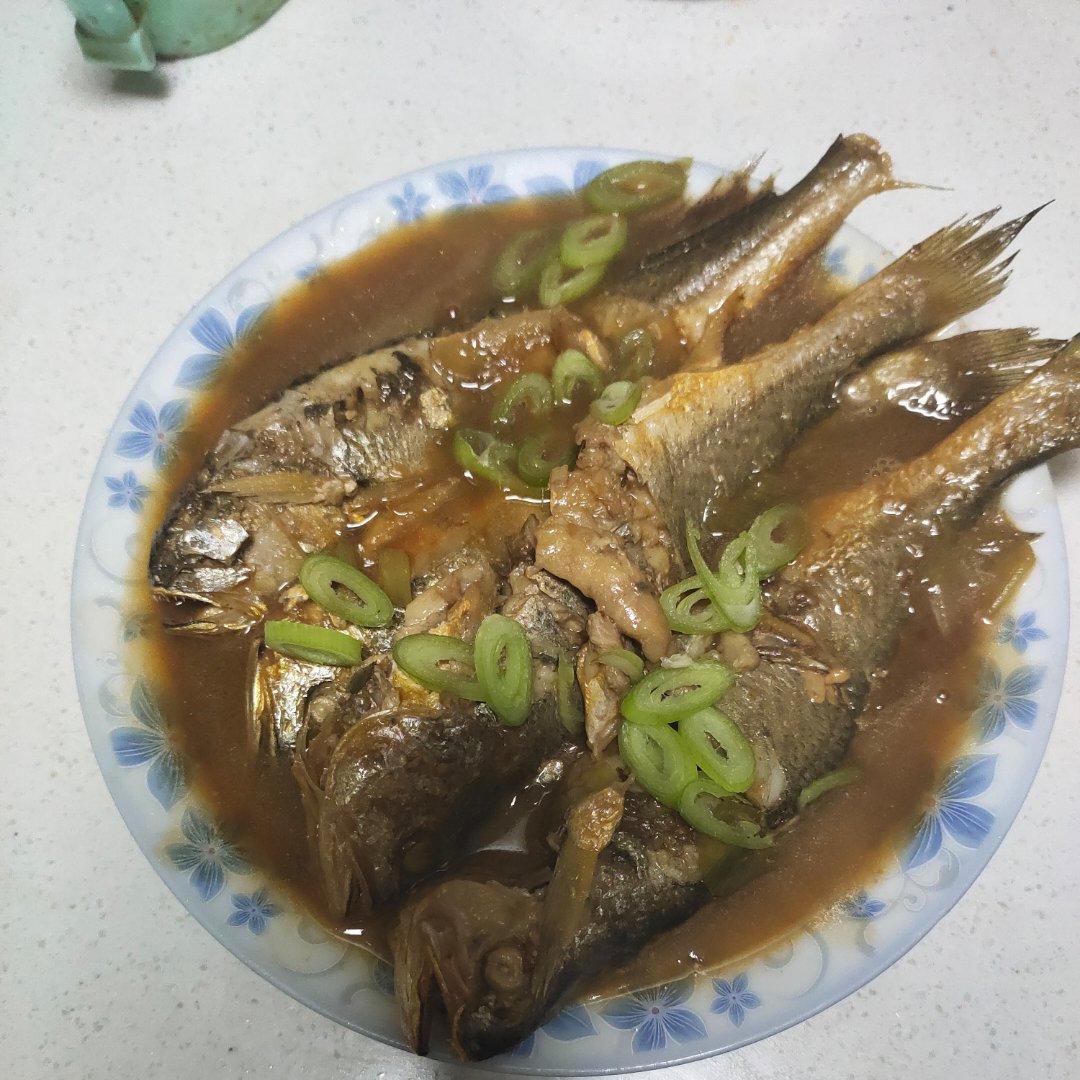 红烧黄花鱼