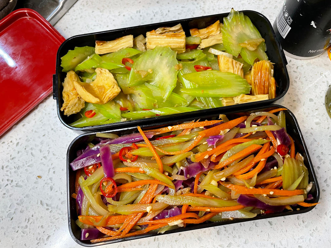 芹菜炒腐竹