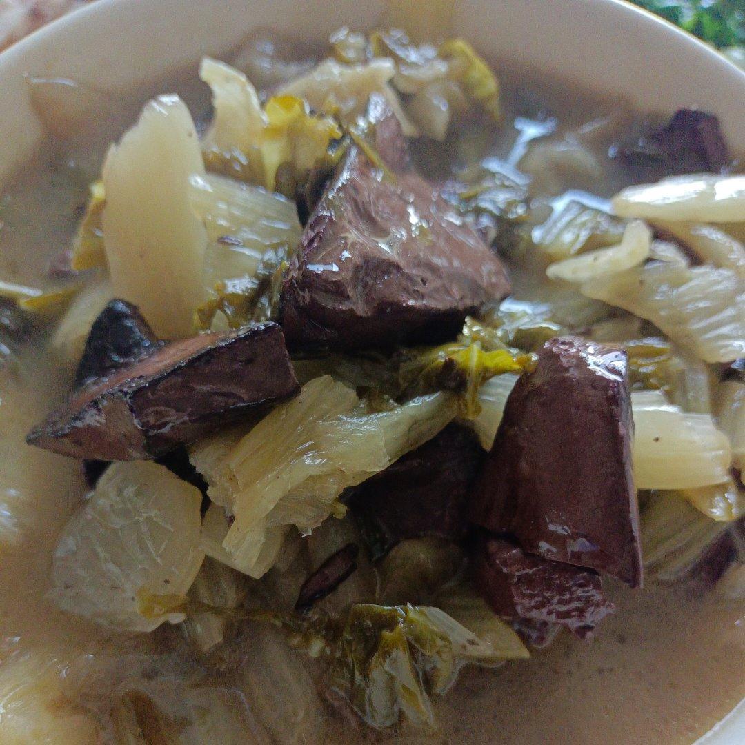 雪菜烧猪血豆腐