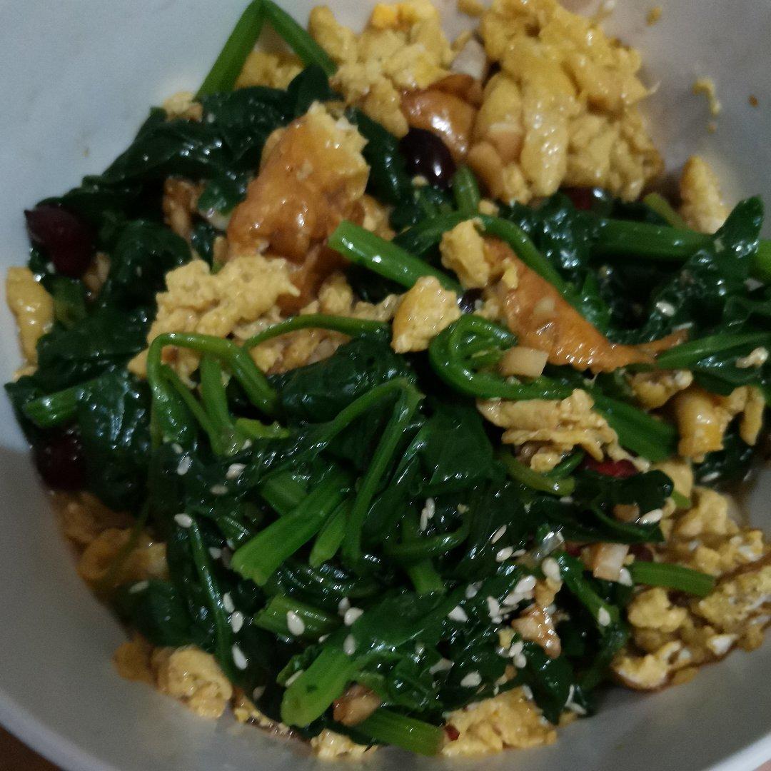 健康低脂凉拌菜—菠菜可以这样吃
