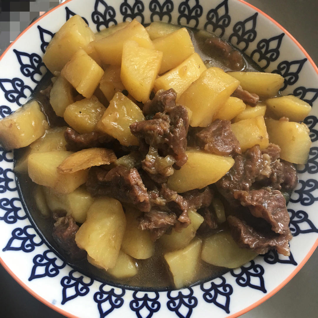 土豆炖牛肉