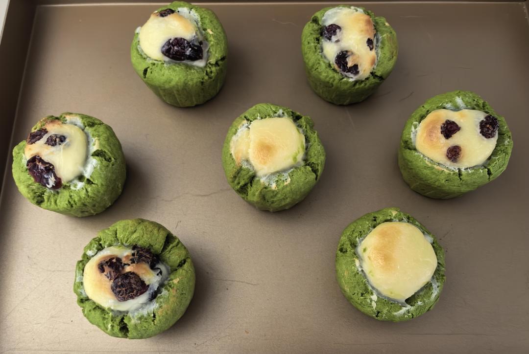 🍵抹茶蔓越莓冰乳酪司康