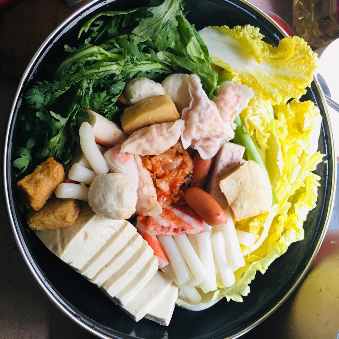 咪啊咪咪做的韩式部队火锅