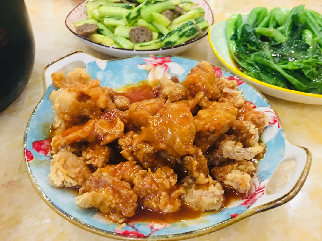 秘制菠萝咕噜肉（绝对好吃）