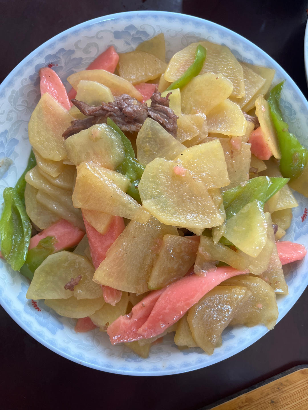 土豆片炒火腿肠