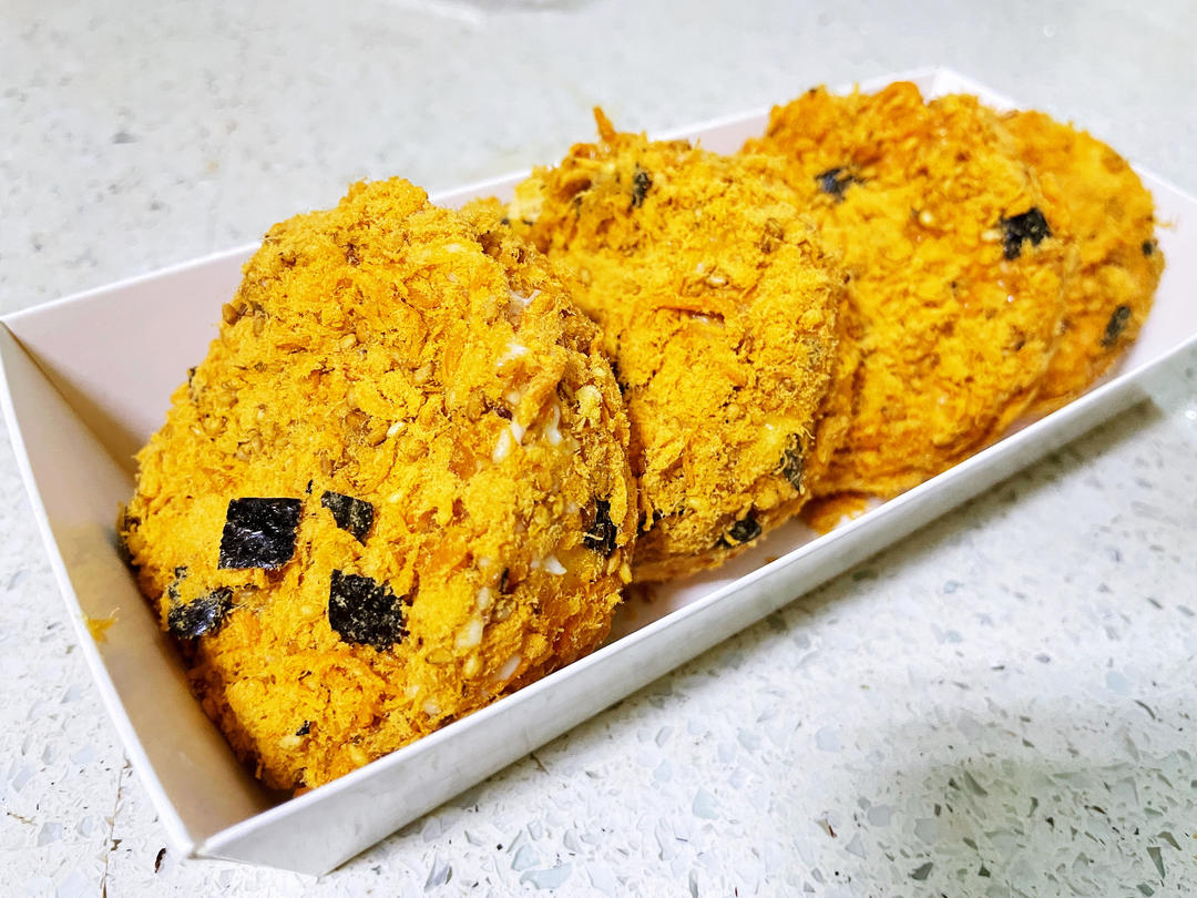 美味海苔肉松小贝