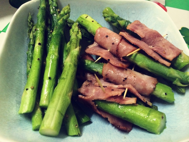 橄榄油黑椒芦笋