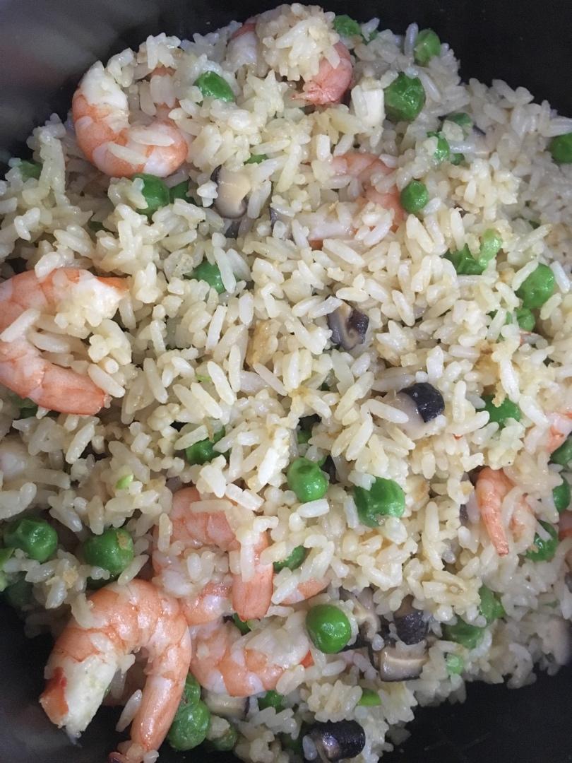 黄金虾仁炒饭