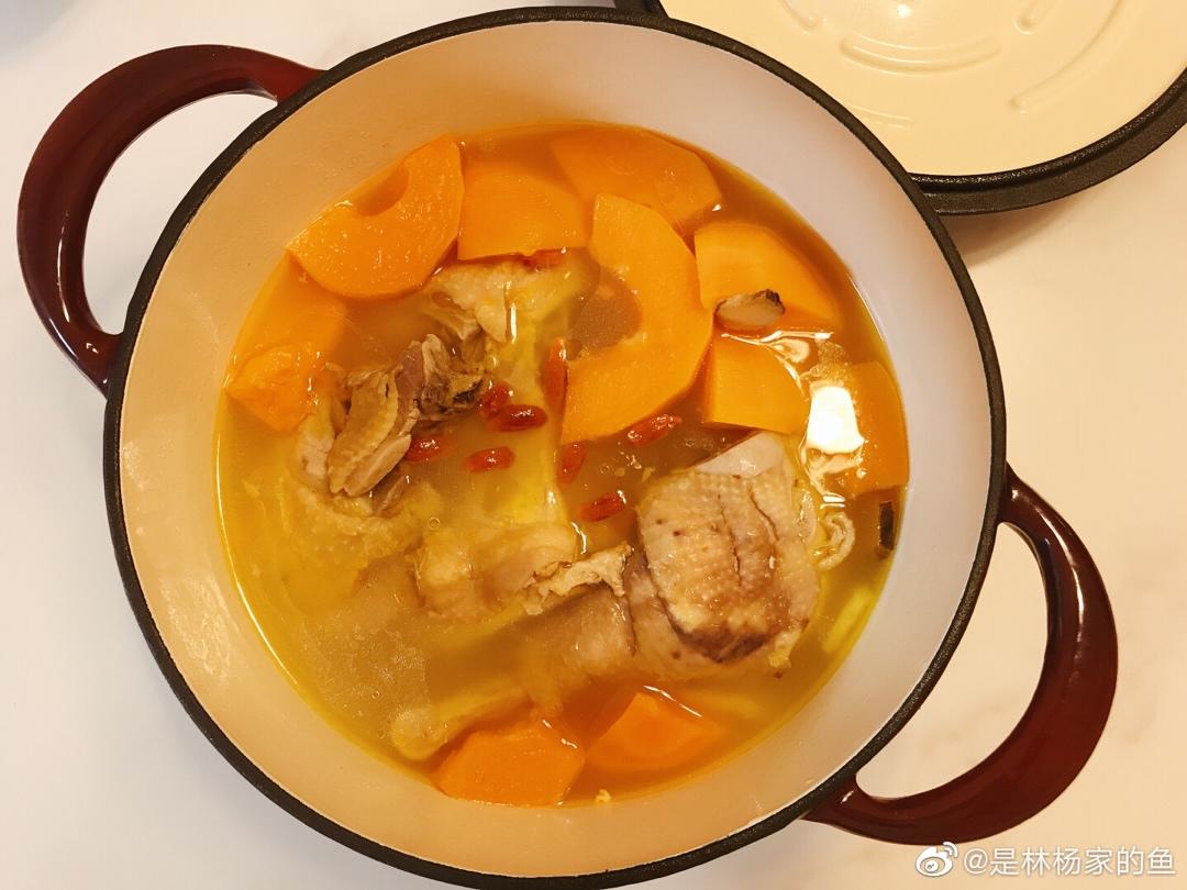 青木瓜煲老🐔母鸡汤（美白减肥养颜月子餐）