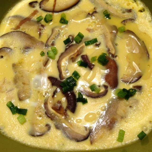 ruirui芮做的日式香菇蒸蛋