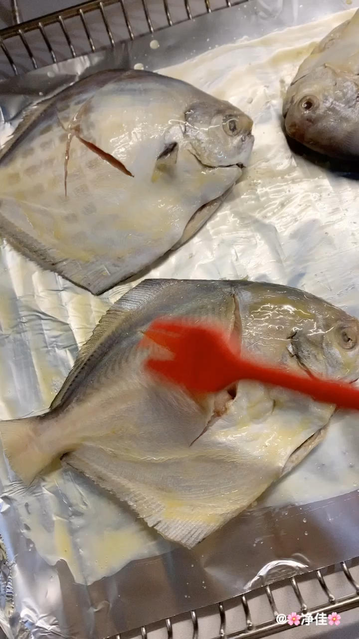 烤鲳鱼