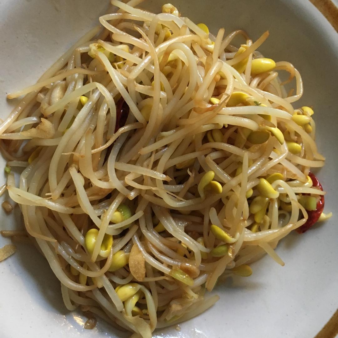 炒黄豆芽