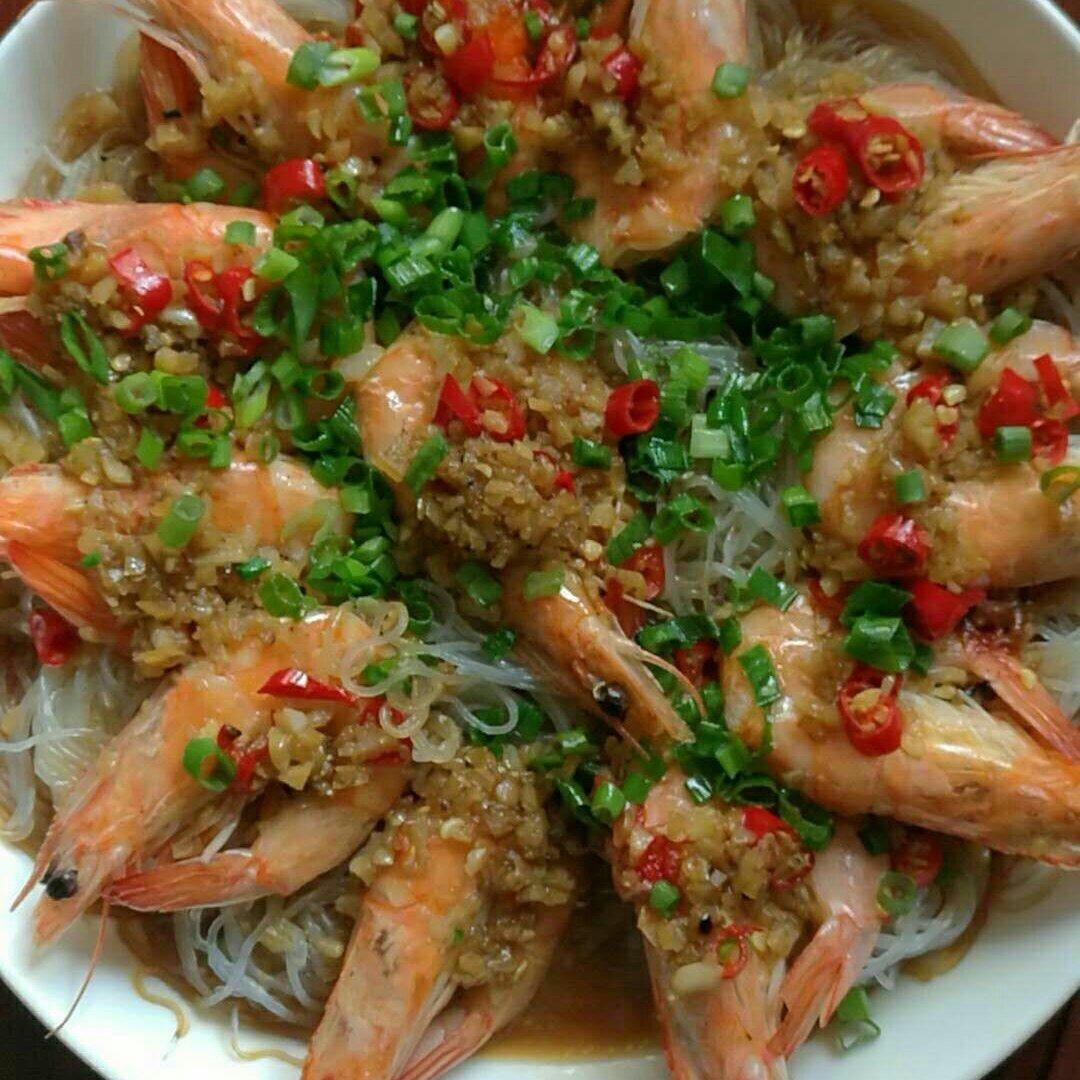 蒜蓉粉丝蒸大虾