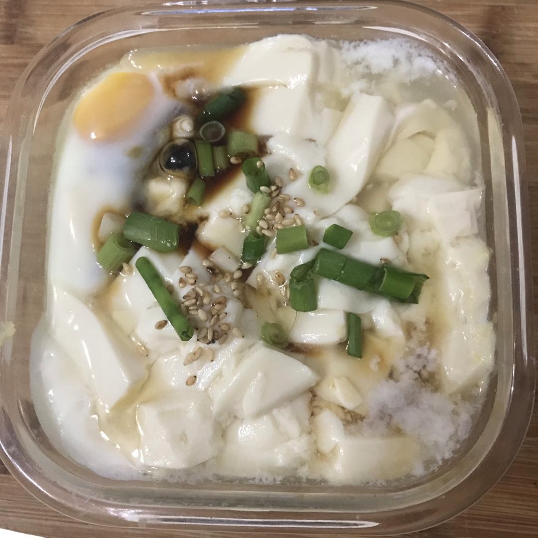 芳华豆腐抱鸡蛋