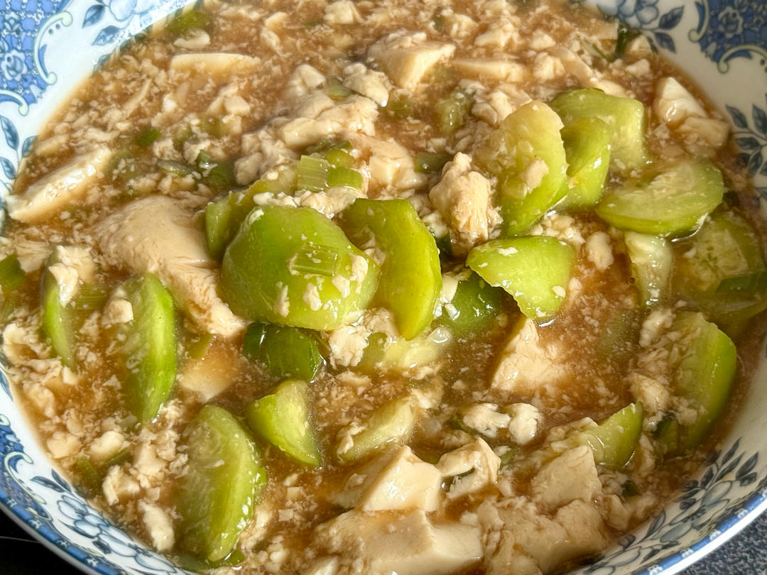 丝瓜烩豆腐的做法