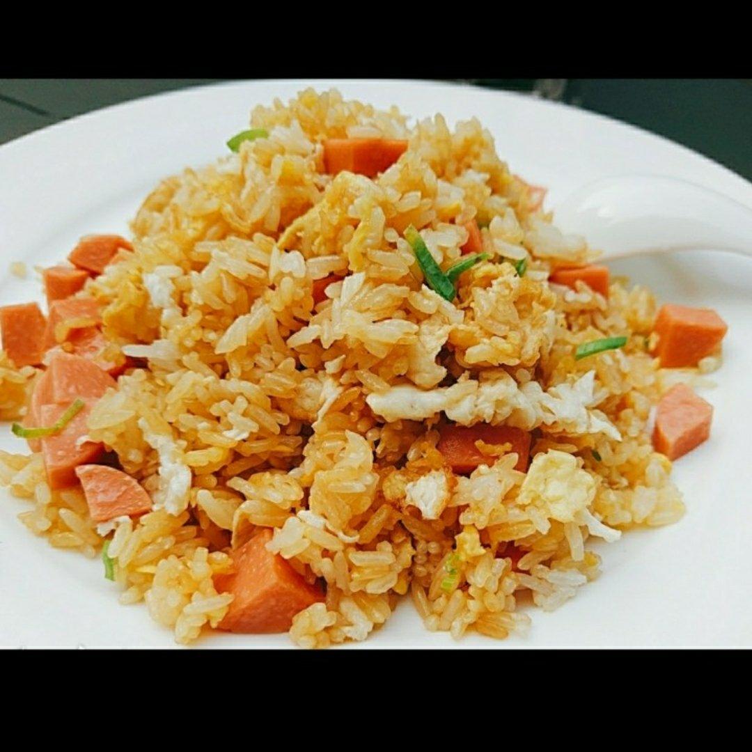 家常蛋炒饭