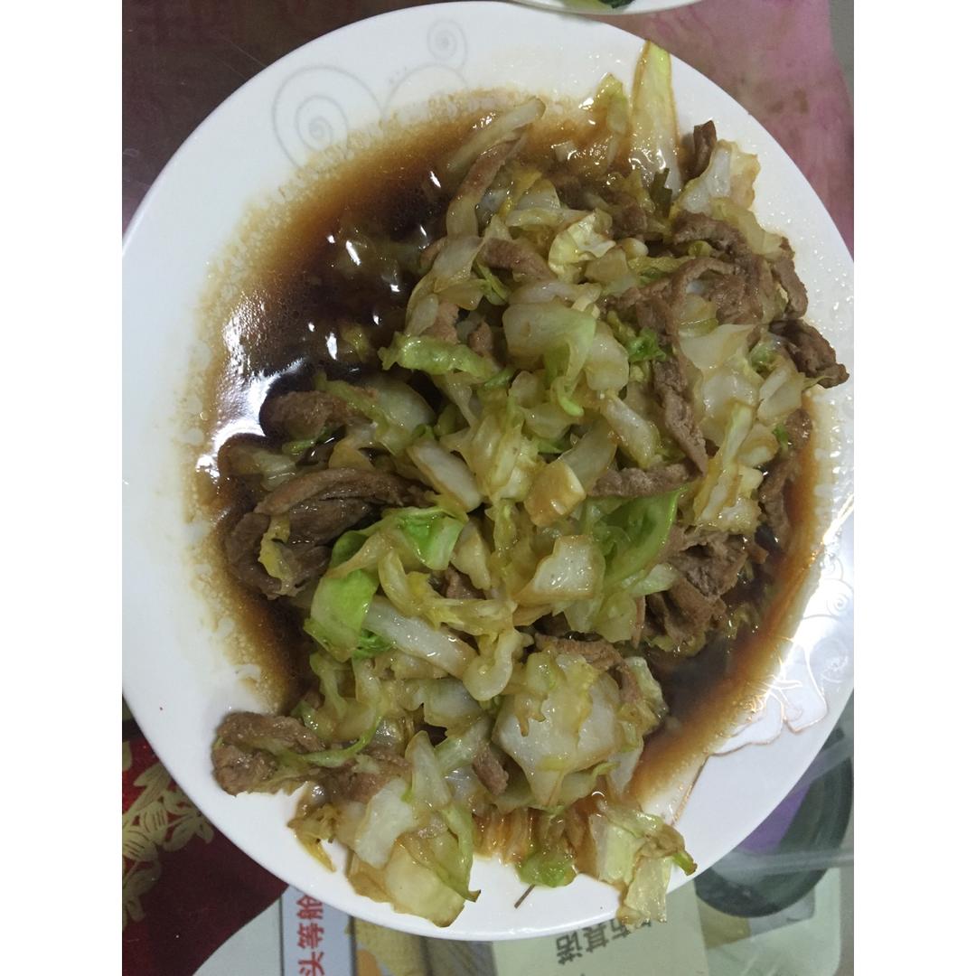 包菜炒肉