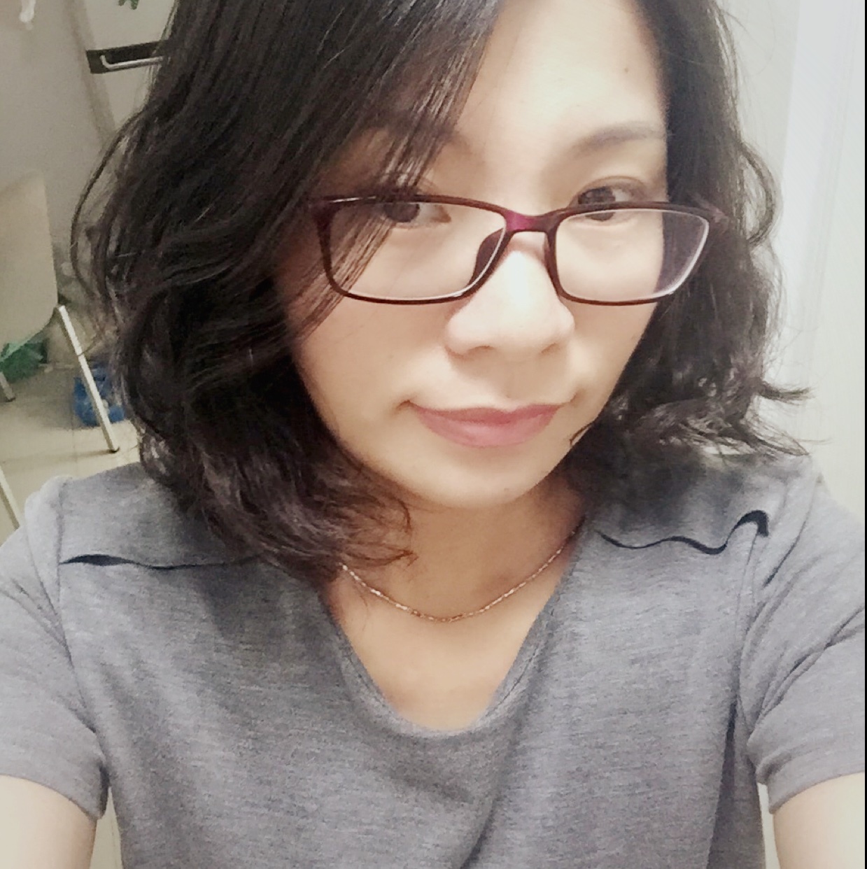 聚乾广告--卜卜