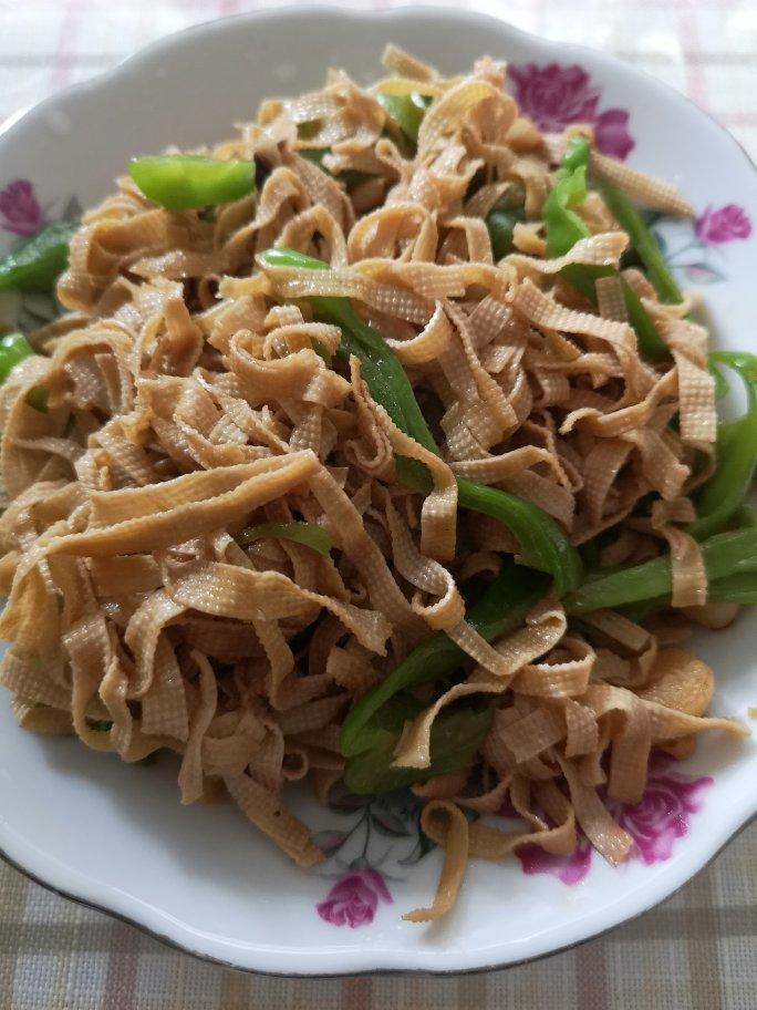 青椒炒豆皮