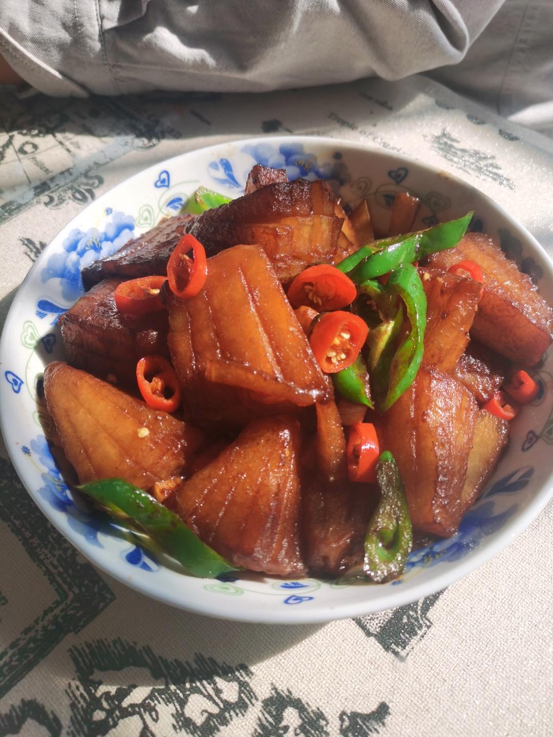 红烧冬瓜最完美做法，不加一滴水，瞬间秒杀红烧肉