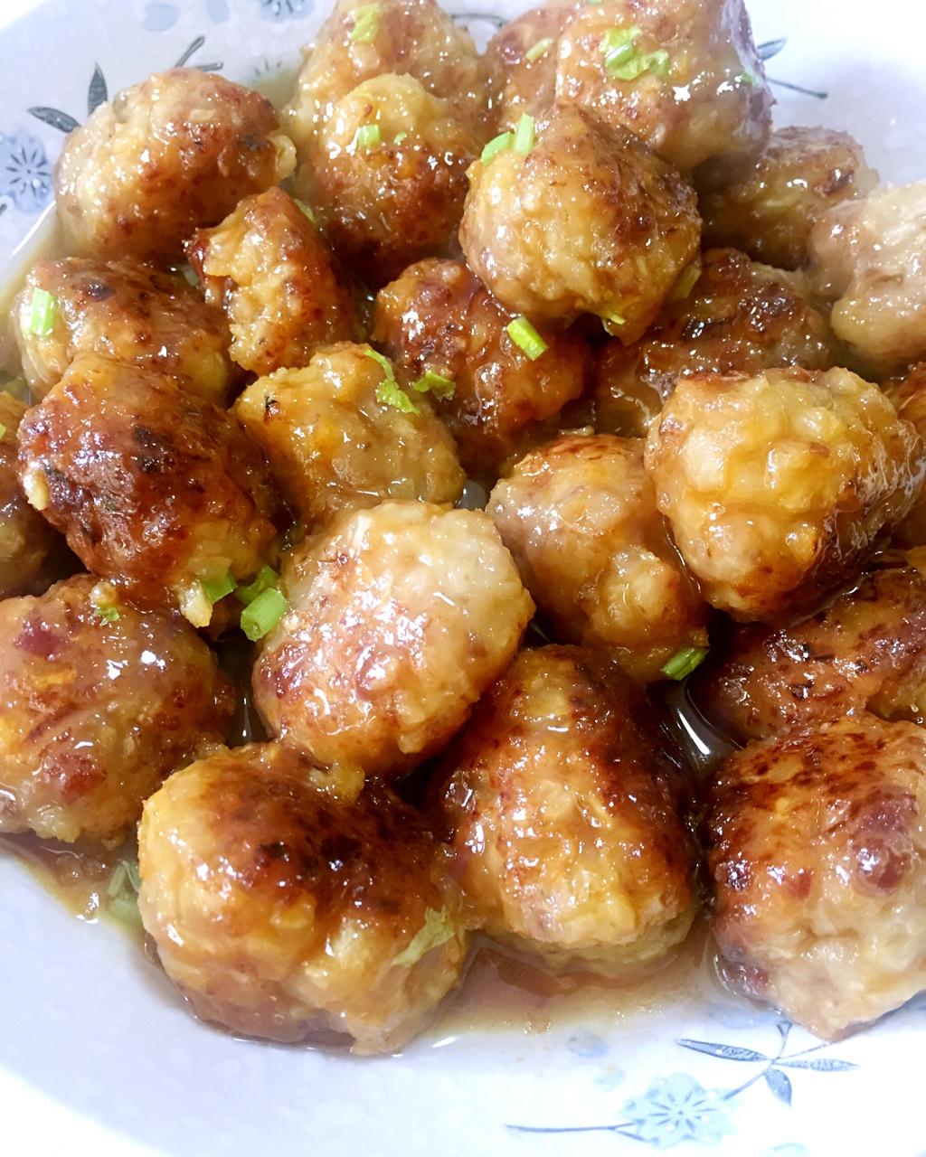香煎萝卜丸子