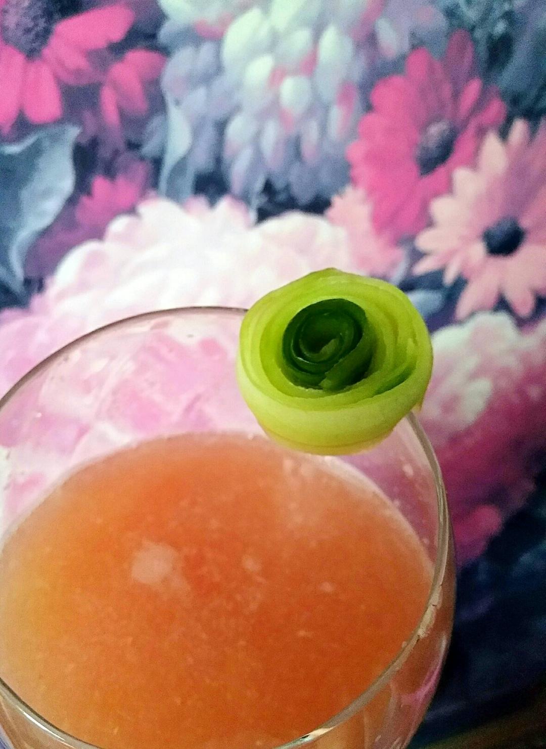西红柿黄瓜汁