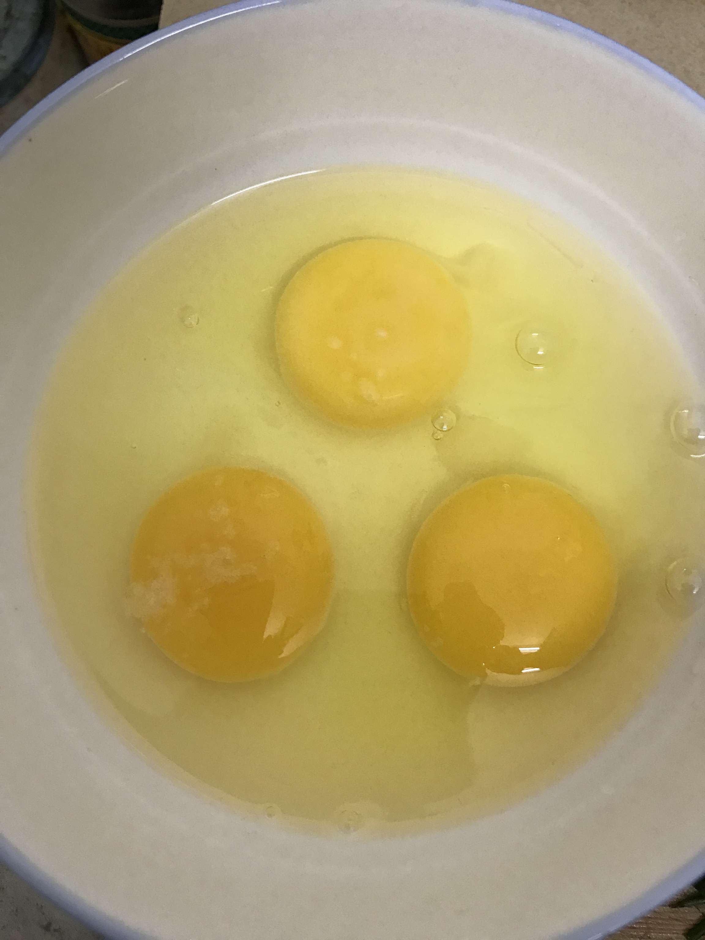 银鱼蛋花汤的做法 步骤3