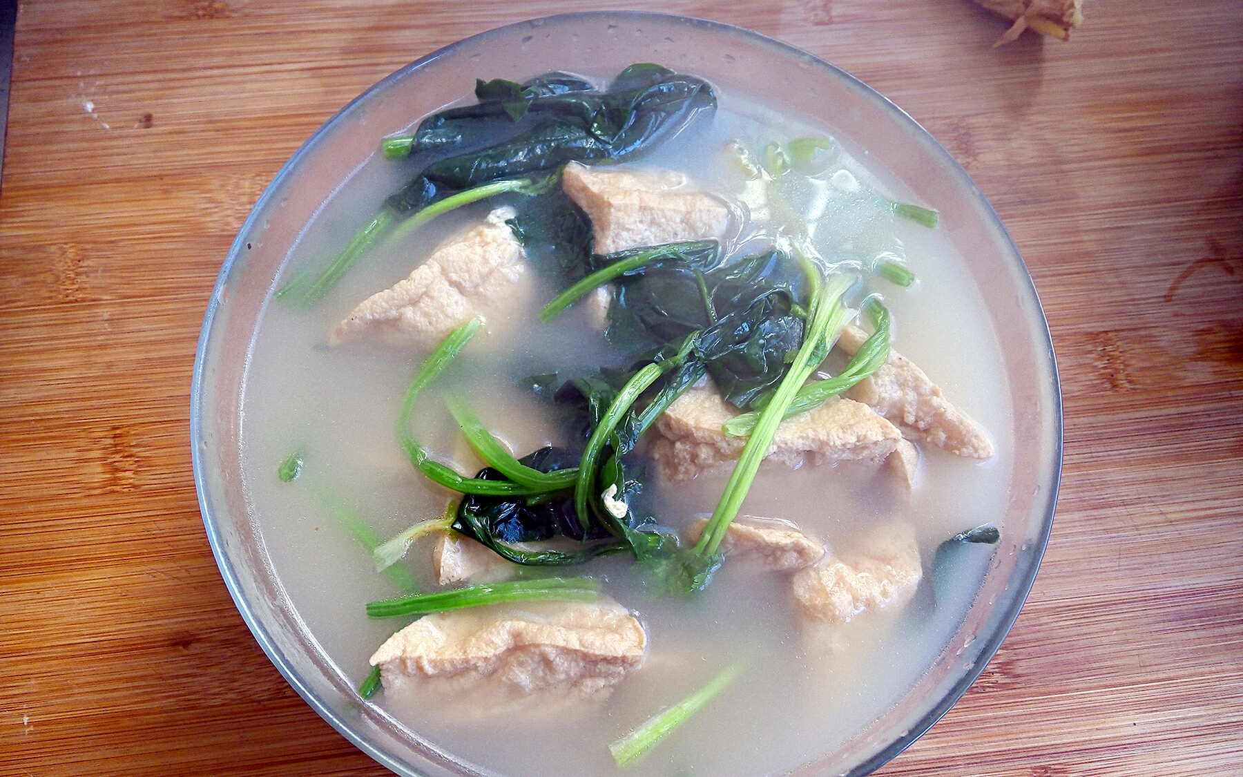素版菠菜豆腐汤的做法